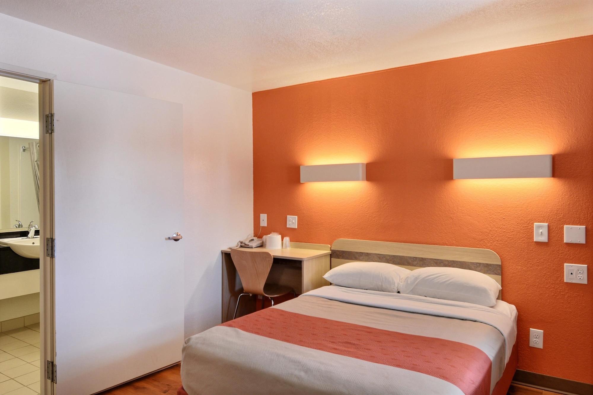 Travelodge By Wyndham Brattleboro Vt Eksteriør bilde