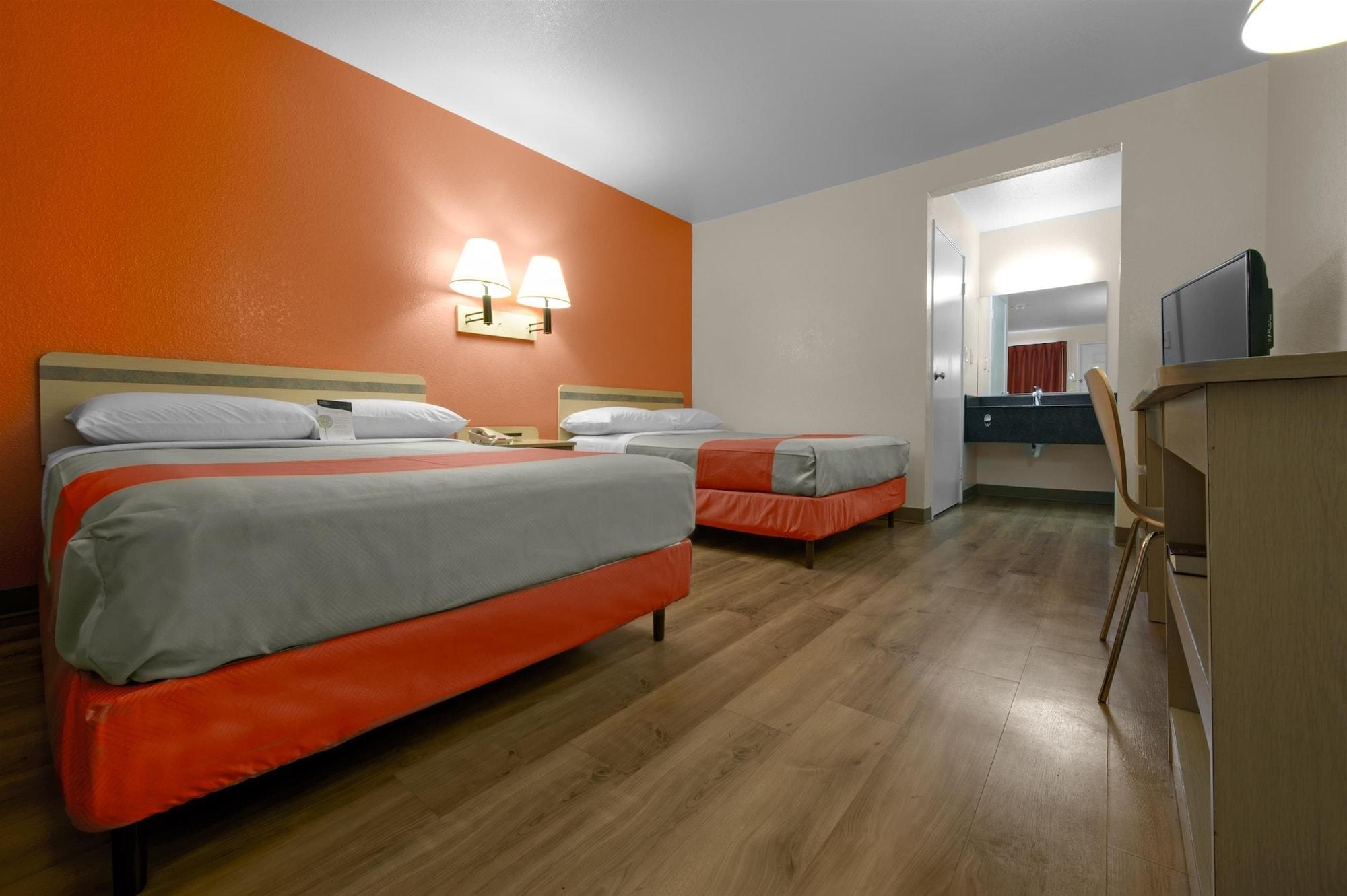Travelodge By Wyndham Brattleboro Vt Eksteriør bilde