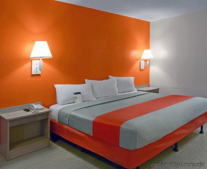 Travelodge By Wyndham Brattleboro Vt Eksteriør bilde
